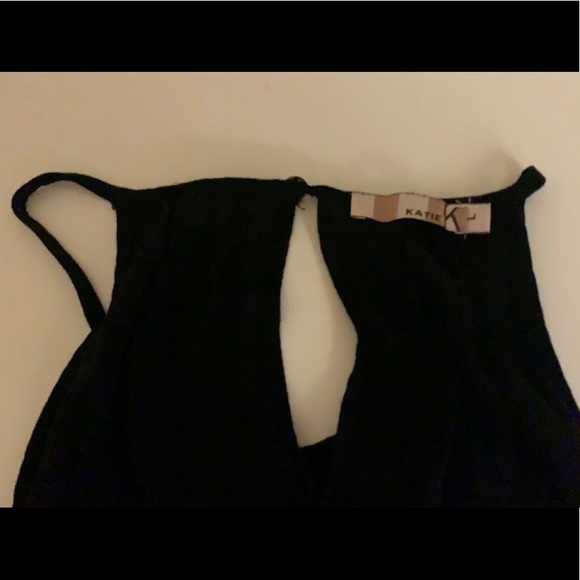 tank top with laced bottom - Picture 3 of 3